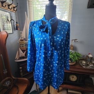 Worthington Vibrant Blue Floral Top